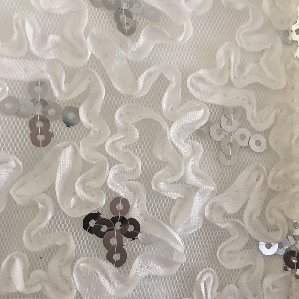 Dress - Picture 6 of 7